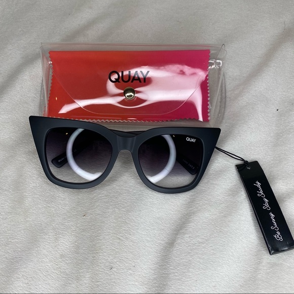 Quay Australia Harper Cat-Eye Sunglasses - Picture 5 of 10